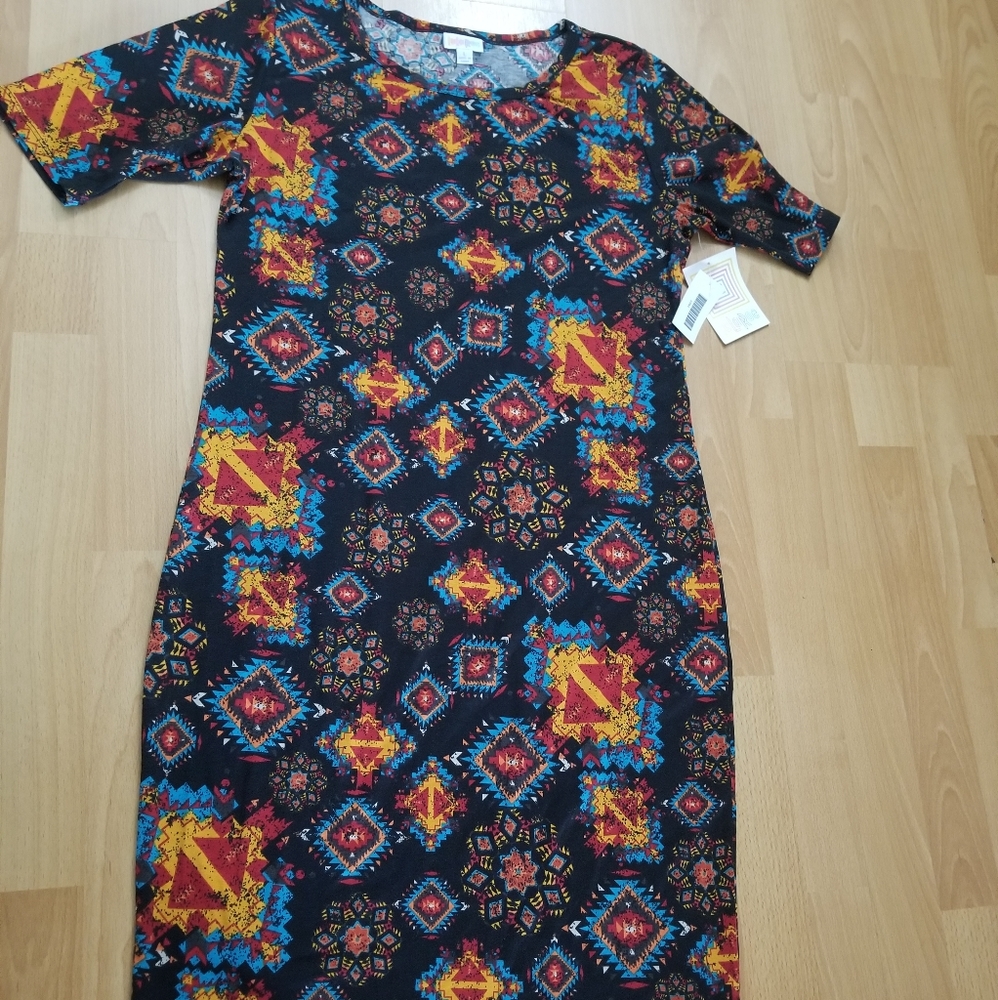 LuLaRoe | NWT Julia Dress
